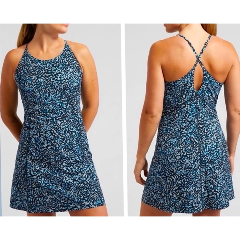 Athleta Infinity Printed Dress Clouded Leopard Blue XS Built in Shorts $119 Golf